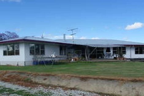 Photo of property in 55c Whakato Road, Manutuke, 4072