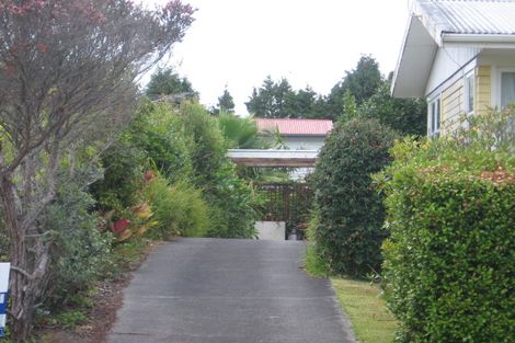 Photo of property in 5 Macnay Way, Murrays Bay, Auckland, 0630