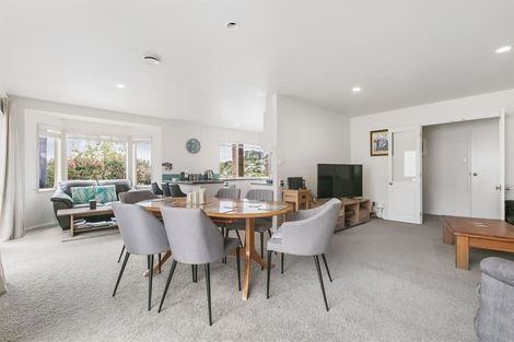 Photo of property in 3 Bluebird Crescent, Unsworth Heights, Auckland, 0632