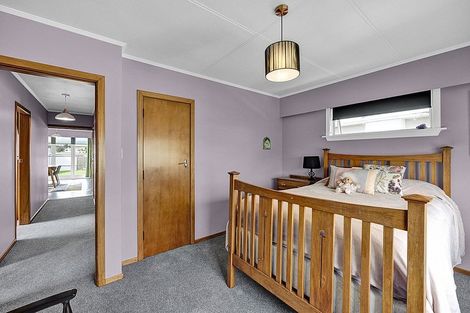 Photo of property in 108 Stanners Street, Eltham, 4322