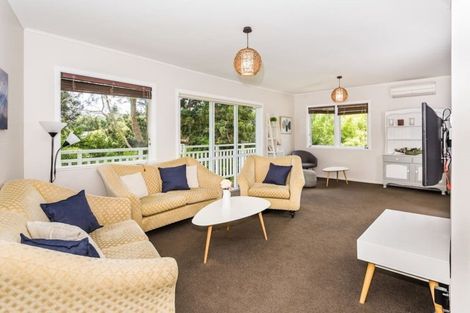 Photo of property in 1/42 Woodlands Crescent, Browns Bay, Auckland, 0630