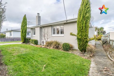 Photo of property in 15 Park Street, Winton, 9720