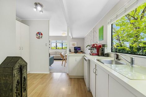 Photo of property in 437a Point Chevalier Road, Point Chevalier, Auckland, 1022