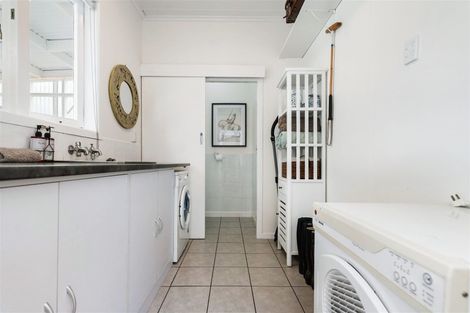 Photo of property in 42 Pukeatua Road, Maungatapere, Whangarei, 0179