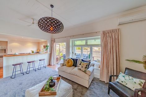 Photo of property in 1001 Caroline Road, Mayfair, Hastings, 4122