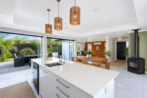 Photo of property in 72 Hamilton Drive, Wainui, Gisborne, 4010