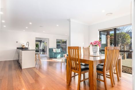 Photo of property in 12 Hulme Way, Raumati Beach, Paraparaumu, 5032