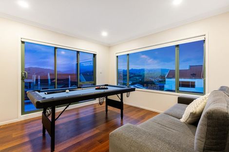 Photo of property in 12 Bowsprit Way, Whitby, Porirua, 5024