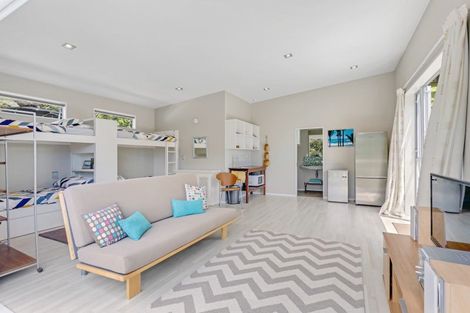 Photo of property in 10 Smith-grey Crescent, Parekura Bay, Russell, 0184