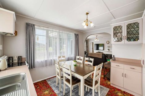 Photo of property in 30 Tyndall Road, Outer Kaiti, Gisborne, 4010