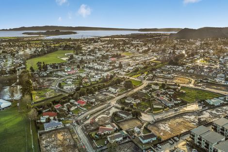 Photo of property in 22 Watchfield Close, Mangere, Auckland, 2022