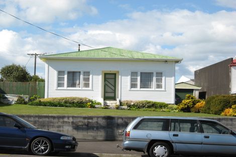 Photo of property in 37 Beach Street, Fitzroy, New Plymouth, 4312