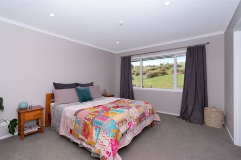 Photo of property in 6 Te Ariki Drive, Waitarere, Levin, 5510