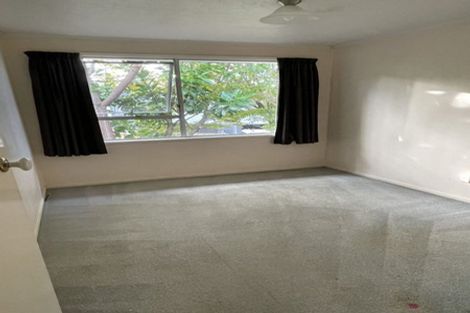 Photo of property in 7 Celeste Place, Totara Vale, Auckland, 0627