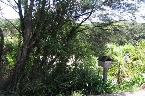 Photo of property in 51 Fairview Crescent, Omiha, Waiheke Island, 1081