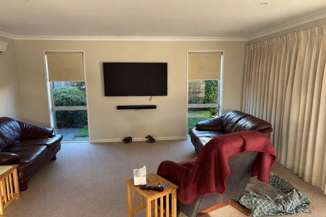 Photo of property in 3 Donovan Place, Aidanfield, Christchurch, 8025