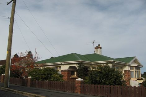 Photo of property in 10 Farquharson Street, Opoho, Dunedin, 9010