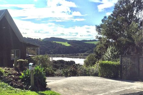 Photo of property in 6 Causeway Road, Haruru, 0204