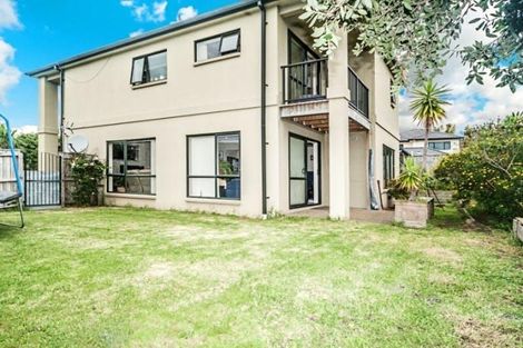 Photo of property in 41 Kellaway Drive, East Tamaki, Auckland, 2013