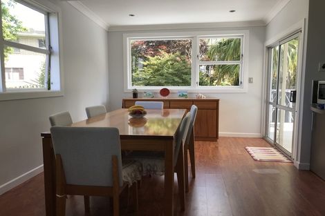 Photo of property in 59 Ravenwood Drive, Forrest Hill, Auckland, 0620