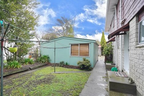 Photo of property in 2/14a Frederick Street, Waltham, Christchurch, 8011