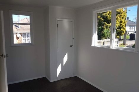 Photo of property in 3 Tainui Street, Meremere, Mercer, 2474