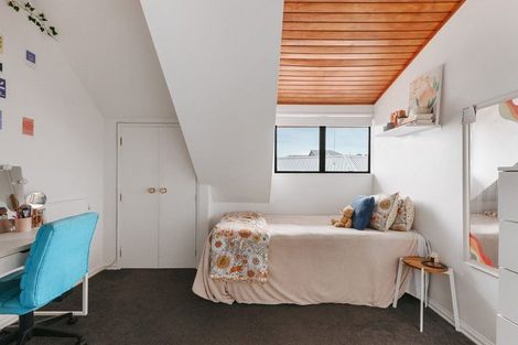 Photo of property in 32 Clivedene Street, Matua, Tauranga, 3110