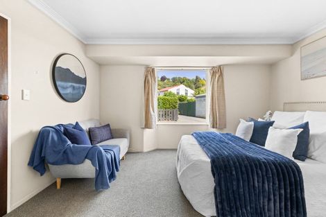 Photo of property in 37 Ngarimu Crescent, Taradale, Napier, 4112