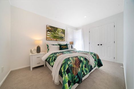 Photo of property in 8 Coupland Court, Glendene, Auckland, 0602