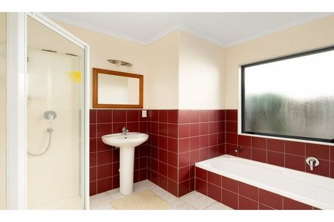 Photo of property in 23 Oriental Parade, Papamoa Beach, Papamoa, 3118