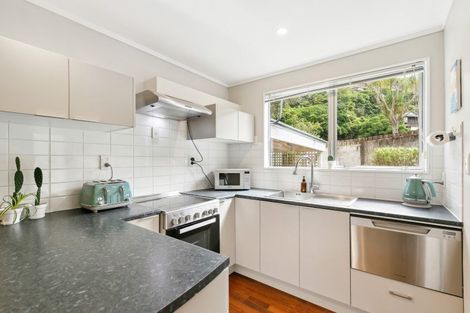 Photo of property in 18a Vasanta Avenue, Ngaio, Wellington, 6035