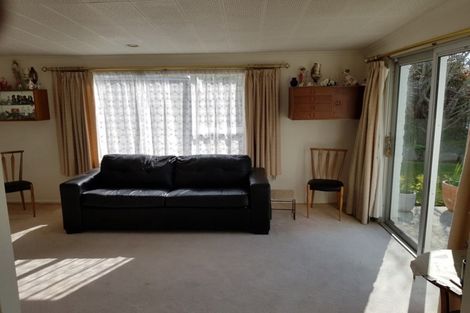 Photo of property in 2 Anderson Street, Stirling, 9231