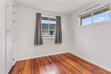 Photo of property in 5a Kowhai Street, Hamilton Lake, Hamilton, 3204