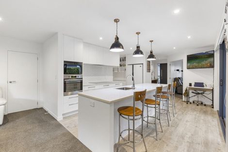 Photo of property in 105 Penetaka Heights, Pyes Pa, Tauranga, 3112