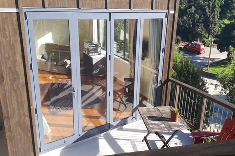 Photo of property in 82 Paremata Road, Paremata, Porirua, 5024