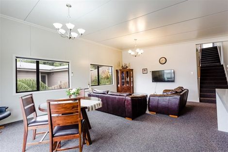 Photo of property in 24 Centennial Avenue, Helensburgh, Dunedin, 9010