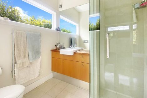 Photo of property in 9a Kingsley Street, Westmere, Auckland, 1022