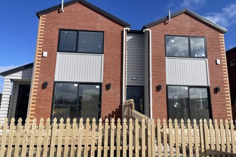 Photo of property in 77 Kaha Road, Papakura, 2110