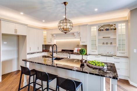 Photo of property in 14 Gee Place, Taradale, Napier, 4112