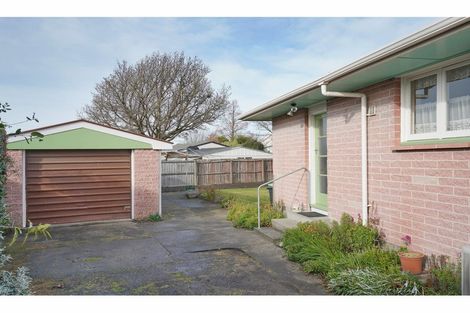 Photo of property in 3 Ron Place, Bishopdale, Christchurch, 8051