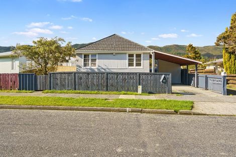 Photo of property in 38a Hamstead Street, Wainuiomata, Lower Hutt, 5014