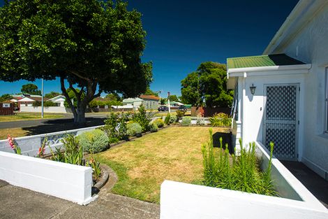 Photo of property in 14 Maclean Street, Whataupoko, Gisborne, 4010