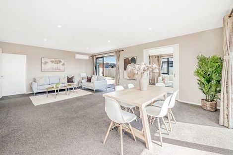 Photo of property in 17 Exeter Lane, Rolleston, 7614