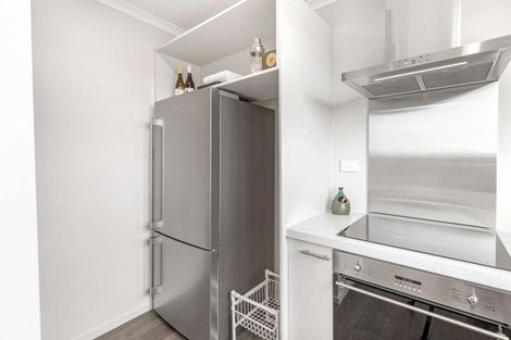 Photo of property in 23 Waipipi Road, Waverley, 4591