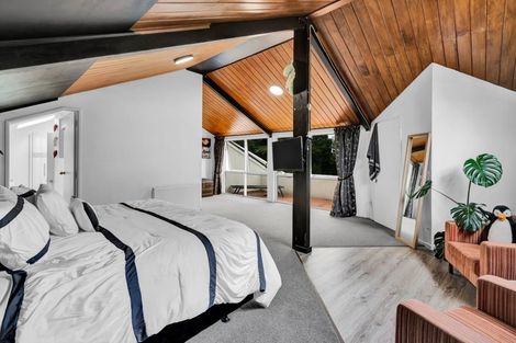 Photo of property in 330 Kelly Road, Lepperton, New Plymouth, 4373