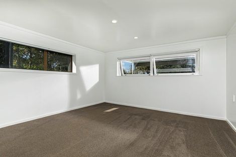 Photo of property in 44 Rewi Street, Torbay, Auckland, 0630