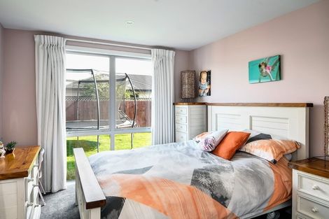 Photo of property in 10 Puketutu Grove, Motueka, 7120