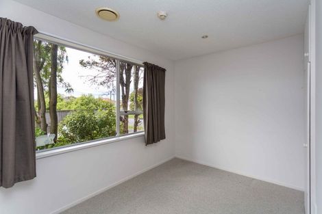 Photo of property in 39 Camden Street, Redwood, Christchurch, 8051