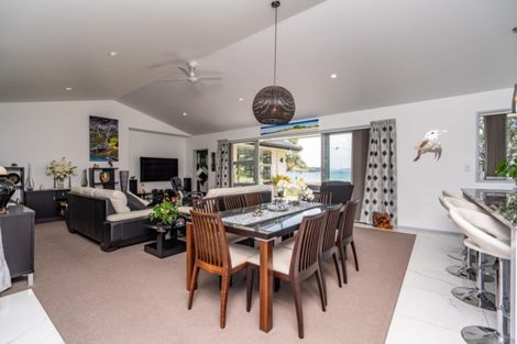 Photo of property in 2571 Whangarei Heads Road, Whangarei Heads, Whangarei, 0174