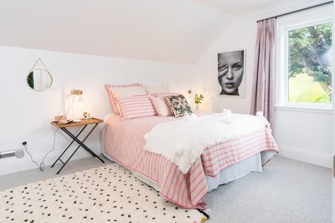 Photo of property in 15 Wesley Road, Kelburn, Wellington, 6012